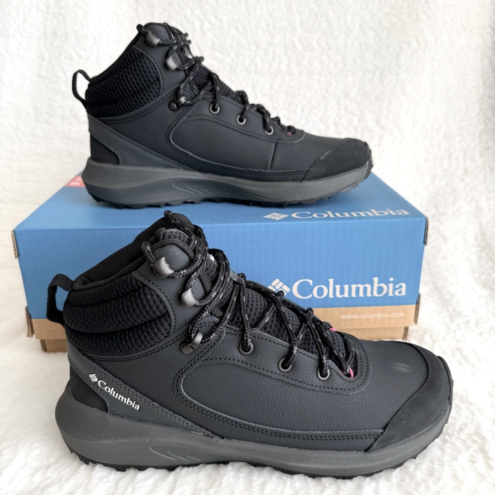 Columbia Women's Trailstorm Peak Mid Hiking Boots, Black, Size 8